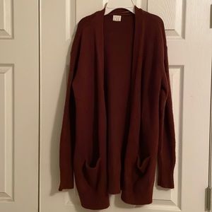 Junior’s XS oversized wine color cardigan